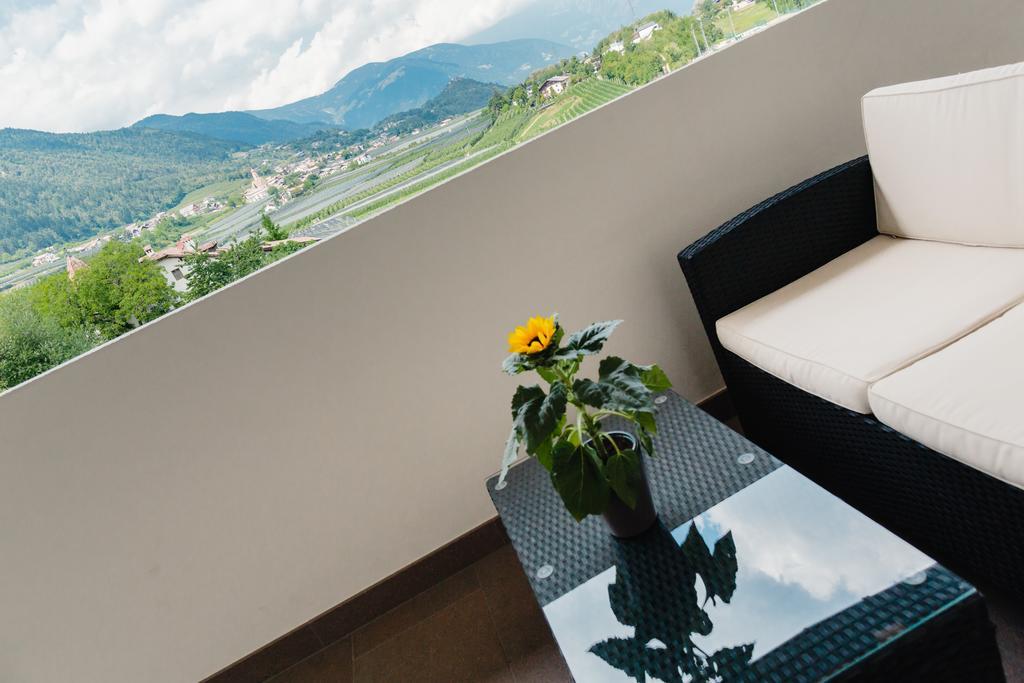 Felsenegg Hotel Nalles Exterior photo