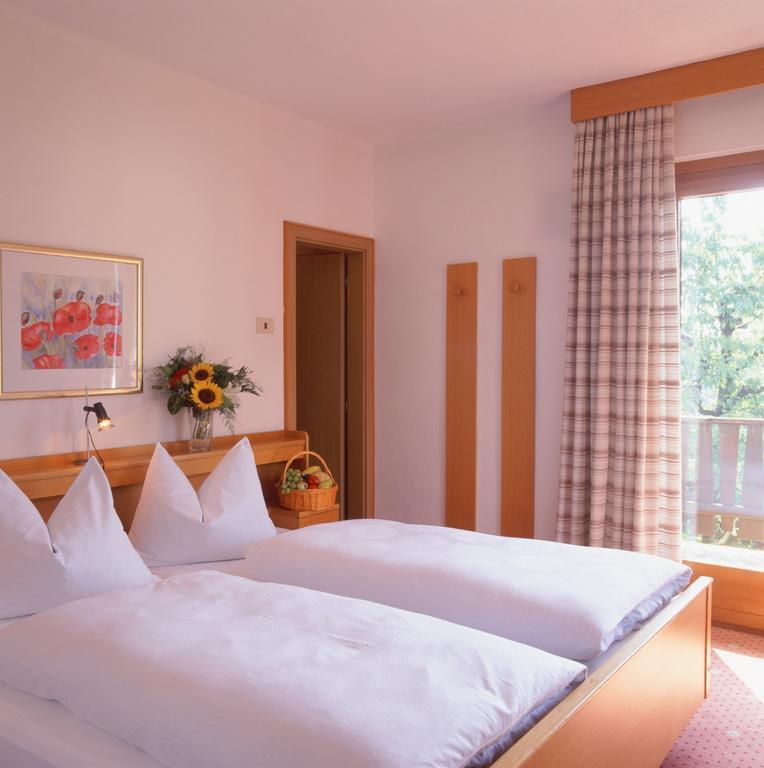Felsenegg Hotel Nalles Room photo