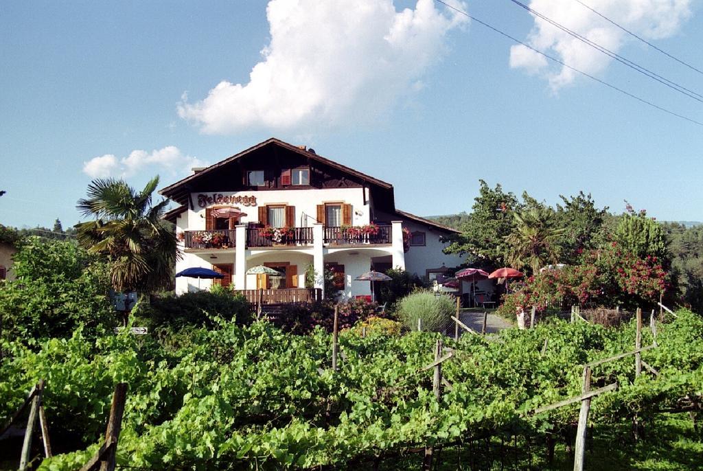 Felsenegg Hotel Nalles Exterior photo