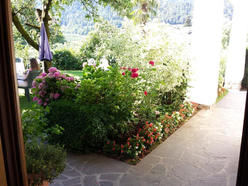 Felsenegg Hotel Nalles Exterior photo
